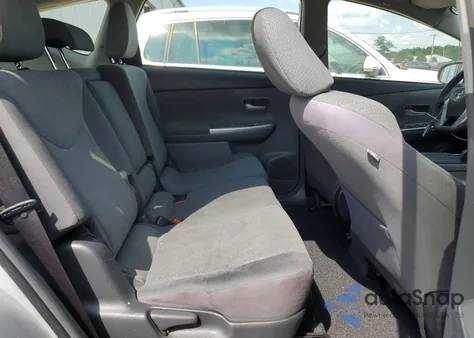 2013 Toyota Prius V from USA, damaged, VIN JTDZN3EU7D3233240